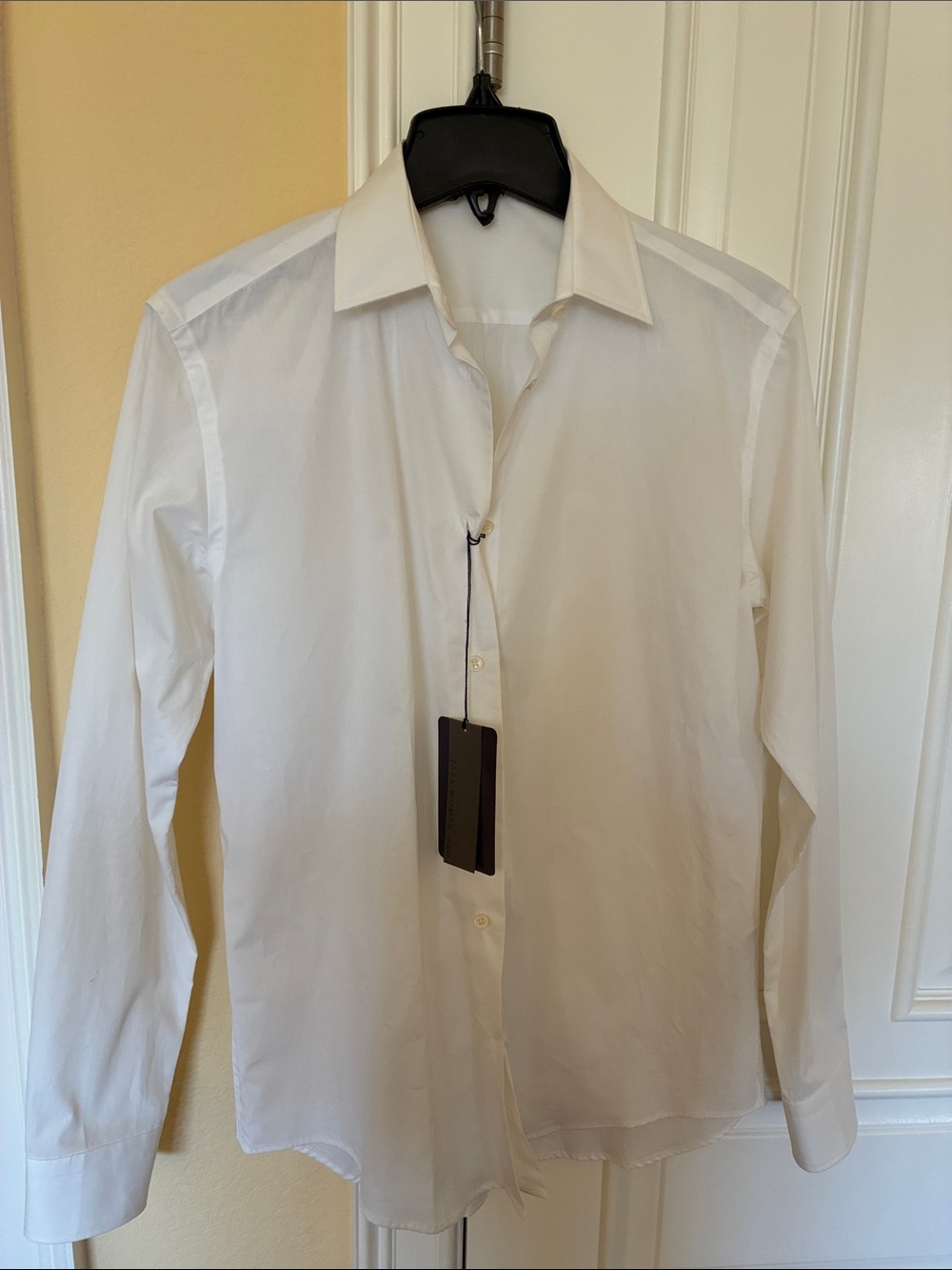 Zara White Women's Button-Up Blouse